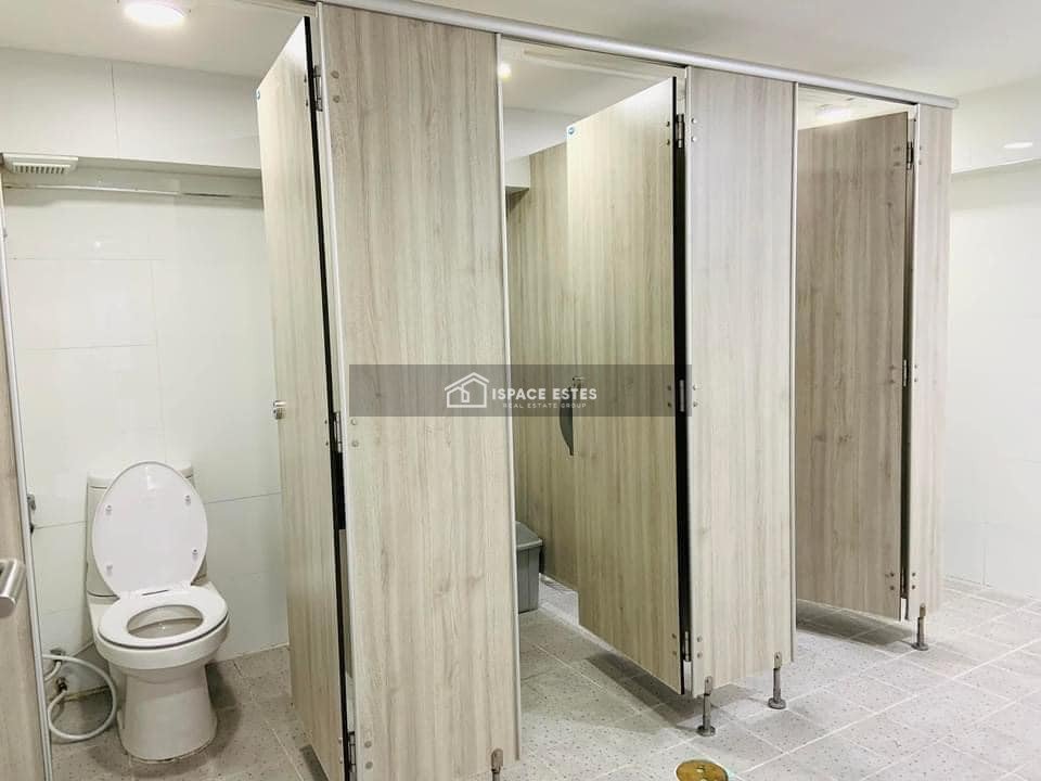 ขาย-เช่า อาคารพาณิชย์ 2คูหาทะลุติดกัน 3.5ชั้น ย่านพระราม4 ใกล้ช่อง3 พื้นที่ใช้สอย 450 ตรม