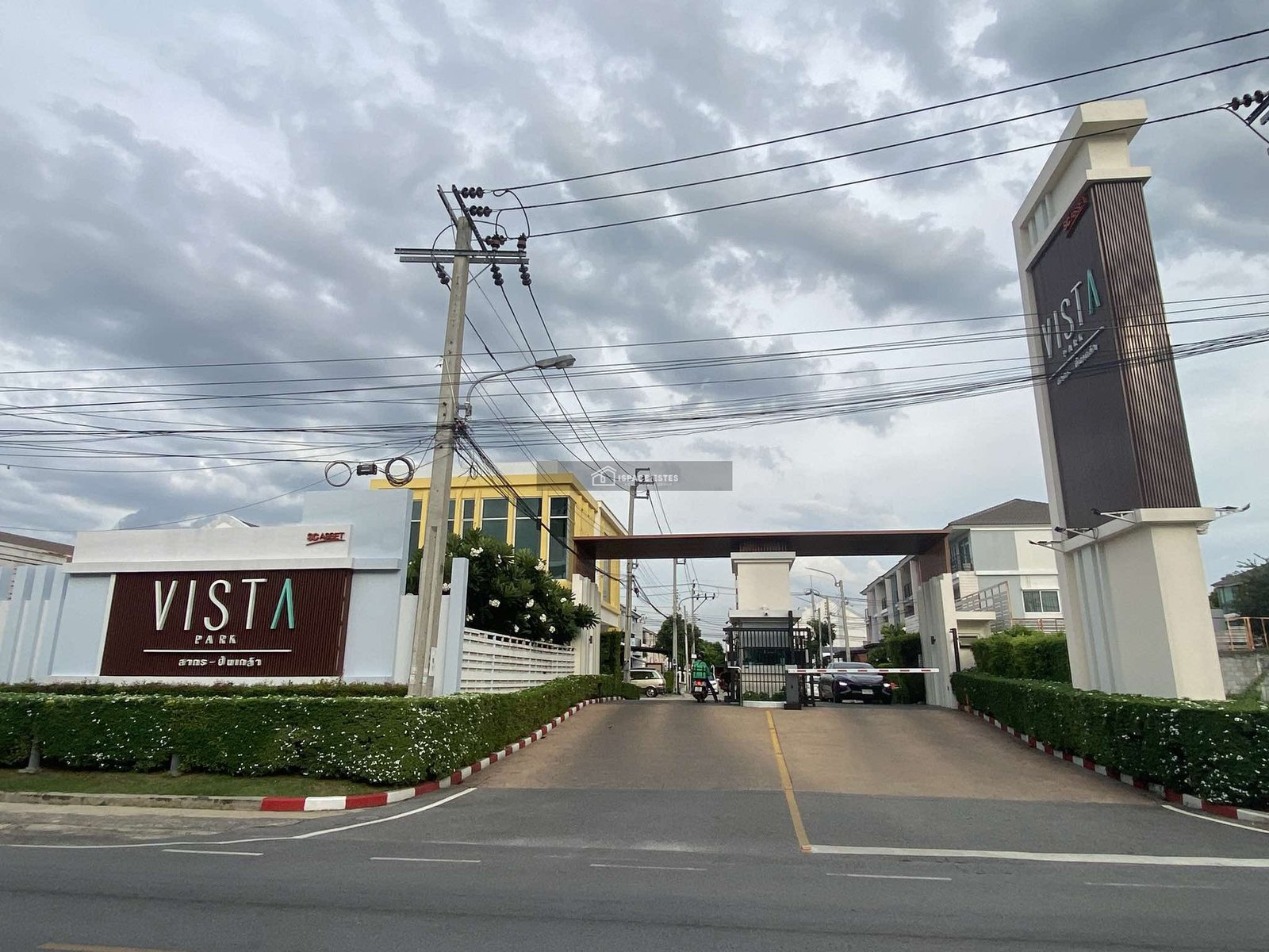 ขายทาวน์โฮม 2ชั้น VISTA PARK SATHORN-PINKLAO(วิสต้าปาร์ค สาทร - ปิ่นเกล้า) 20.9 ตรว 137.9 ตรม ทำเลทองย่าน ราชพฤกษ์ นครอินทร์ วงเวียนพระรามห้า