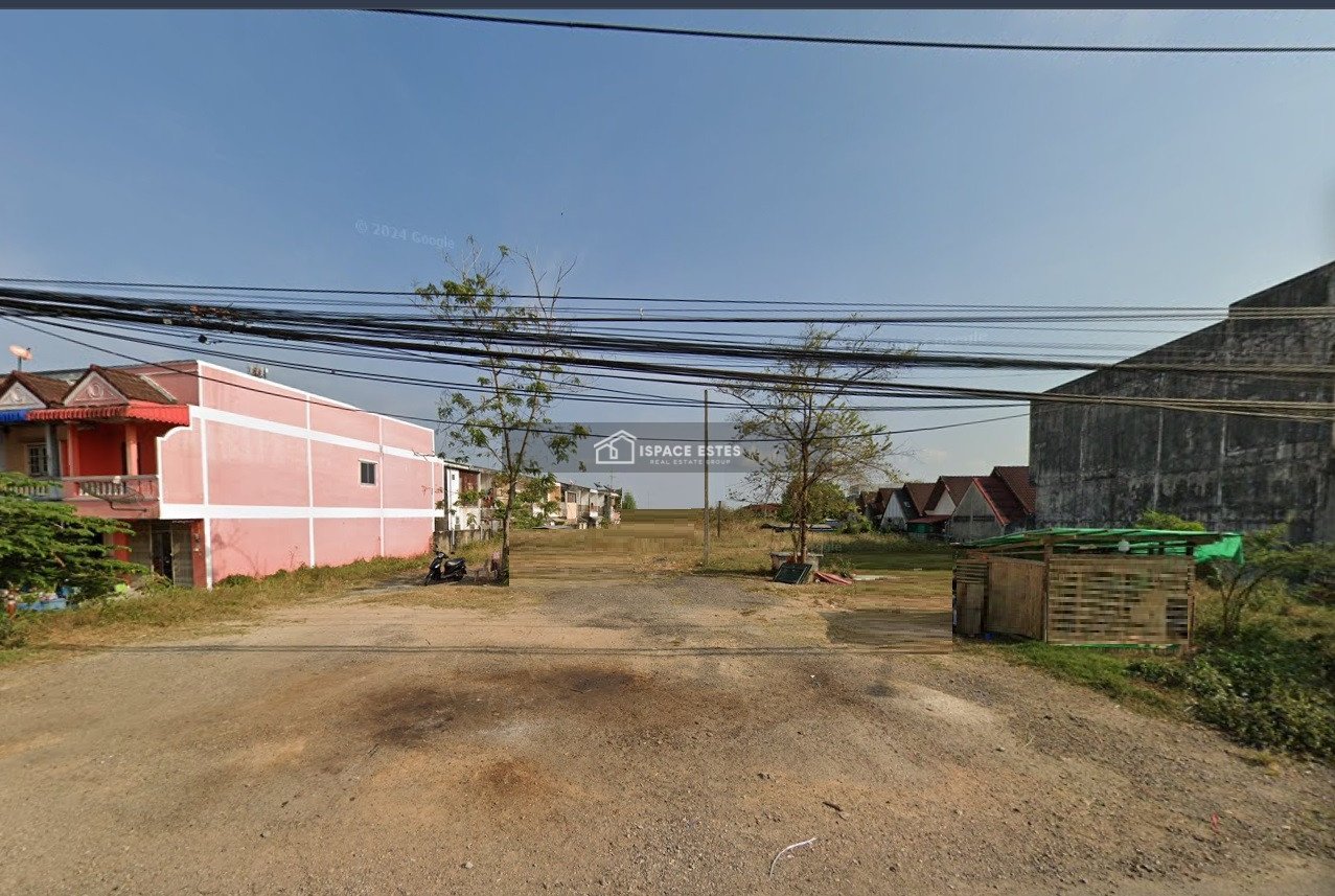 ขายที่ดินแปลงใหญ่ 4-0-66.6 ไร่ (1,666.6 ตร.วา) ติดถนนสนามบินลพบุรีราเมศวร์ หาดใหญ่ ทำเลทองใกล้สนามบินเพียง 3 นาที